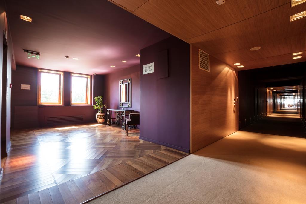The Dostyk Hotel Almaty Bagian luar foto