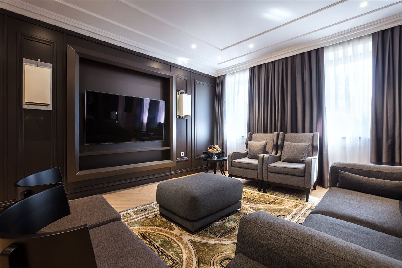 The Dostyk Hotel Almaty Bagian luar foto
